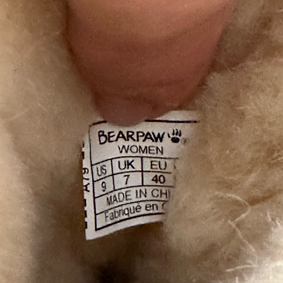NWOT BearPaw Tan Winter Boots with Cozy Lining Size 9 - Picture 12 of 12
